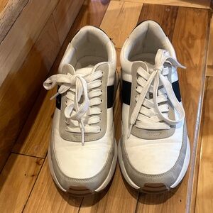 Stylish White and Black Women’s Sneakers size 8 1/2